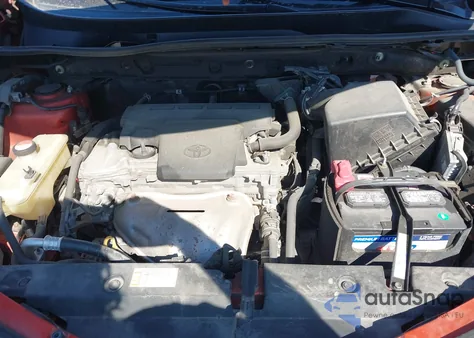 2015 Toyota Rav4 Limited z USA, uszkodzony, nr VIN JTMDFREV9FD175065